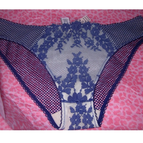 Victoria's Secret Other - Victorias Secret Angels Intimates Cheekini  L NWT